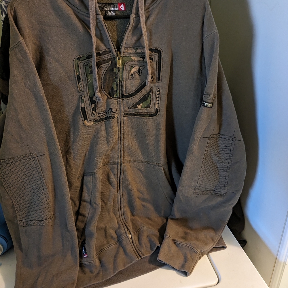 Quiksilver Sweatshirt medium